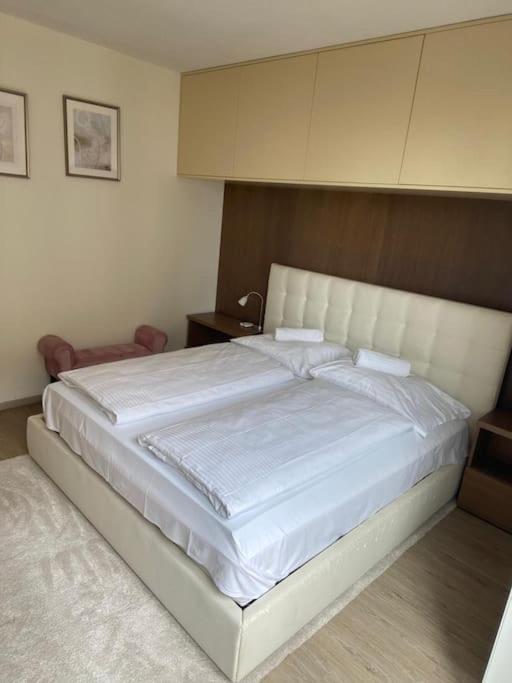 Urban 2 Bedroom * Bratislava